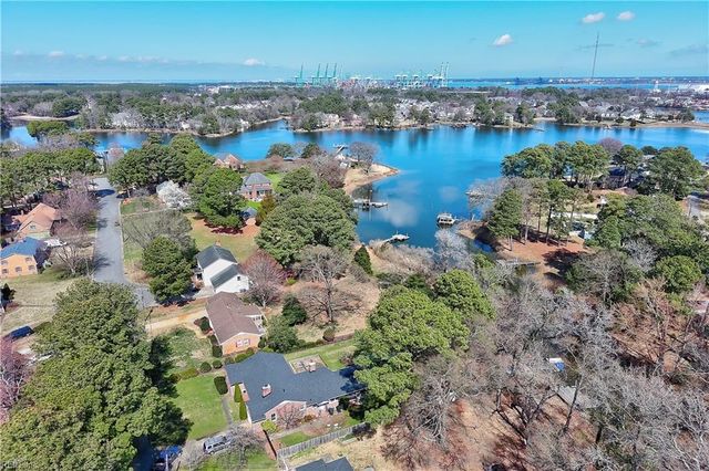 3317 Brookside LN, Portsmouth, VA 23703