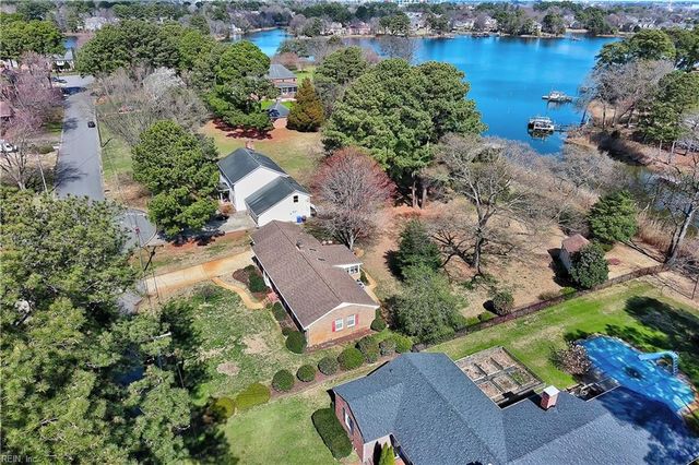 3317 Brookside LN, Portsmouth, VA 23703