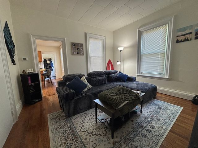 71 W Wyoming Ave 1, Melrose, MA 02176