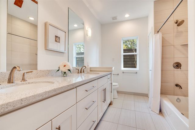 8702 San Fernando Way, Dallas, TX 75218