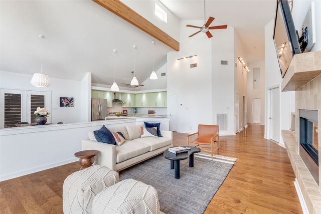 8702 San Fernando Way, Dallas, TX 75218