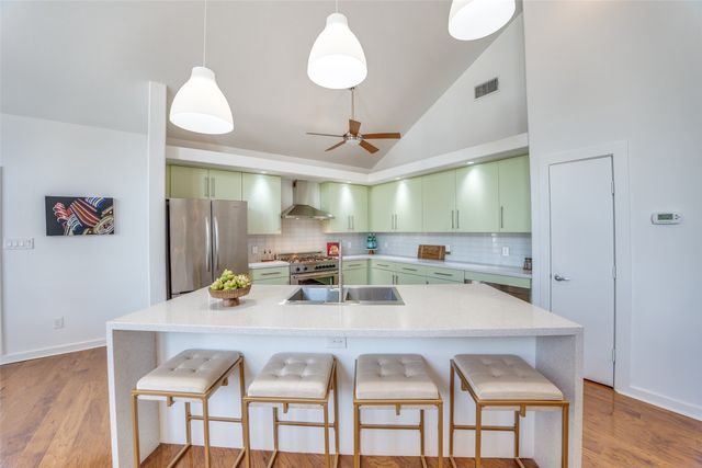 8702 San Fernando Way, Dallas, TX 75218