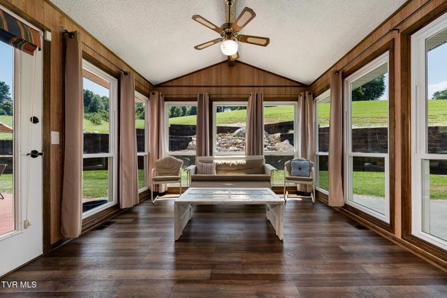 203 Douglas Shed Road, Johnson City, TN 37615