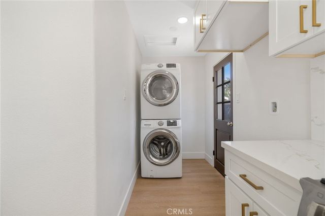 2521 W Stanford Street, Santa Ana, CA 92704