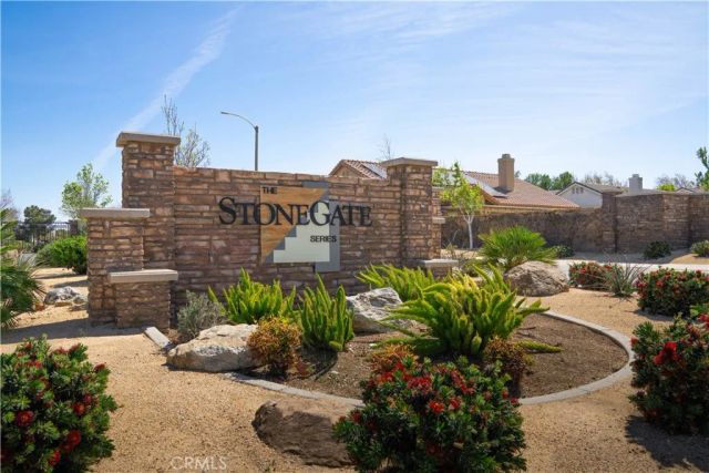 41076 Riverock, Palmdale, CA 93551