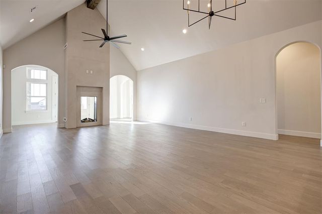 8001 Amber Ridge Drive, Edmond, OK 73034