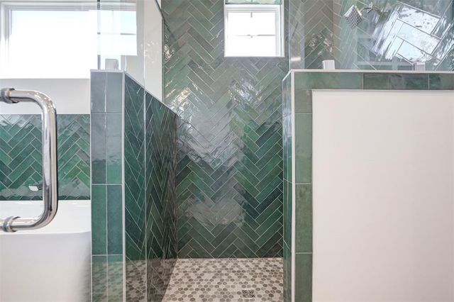 8001 Amber Ridge Drive, Edmond, OK 73034