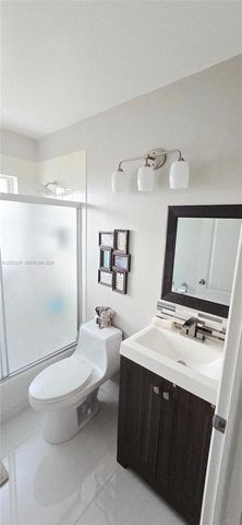 15170 SW 49th St, Miramar, FL 33027