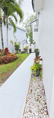 15170 SW 49th St, Miramar, FL 33027