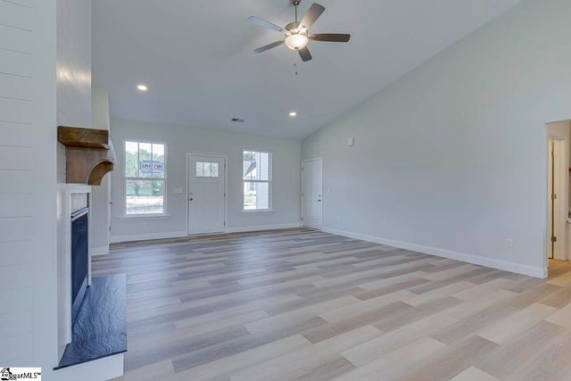 104 Old Glory Court, Pickens, SC 29671