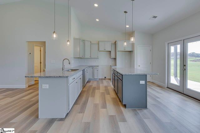 104 Old Glory Court, Pickens, SC 29671