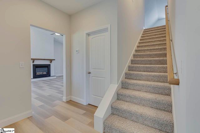 104 Old Glory Court, Pickens, SC 29671