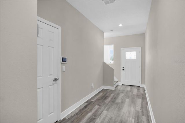 2404 CASSELL, Tampa, FL 33605