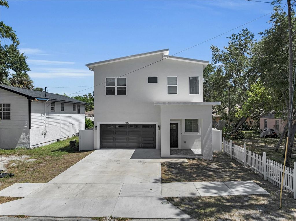 2404 CASSELL, Tampa, FL 33605