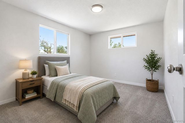 672 Elkhart Street, Aurora, CO 80011