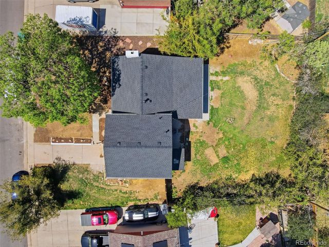 672 Elkhart Street, Aurora, CO 80011