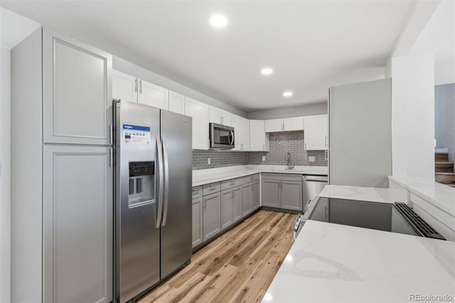 672 Elkhart Street, Aurora, CO 80011