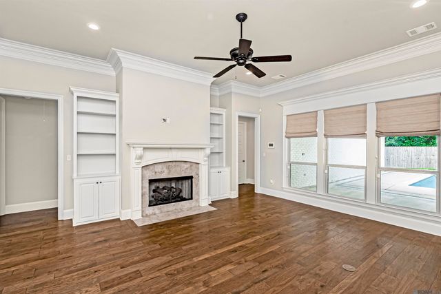 37378 Cypress Hollow Ave, Prairieville, LA 70769