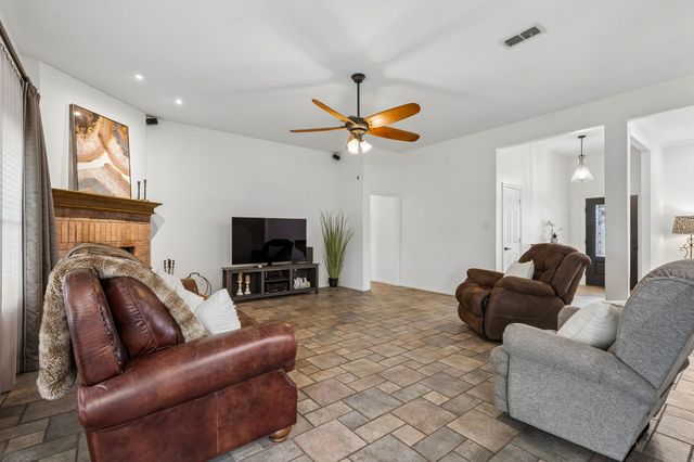 1901 Saw Tooth Court, Haslet, TX 76052