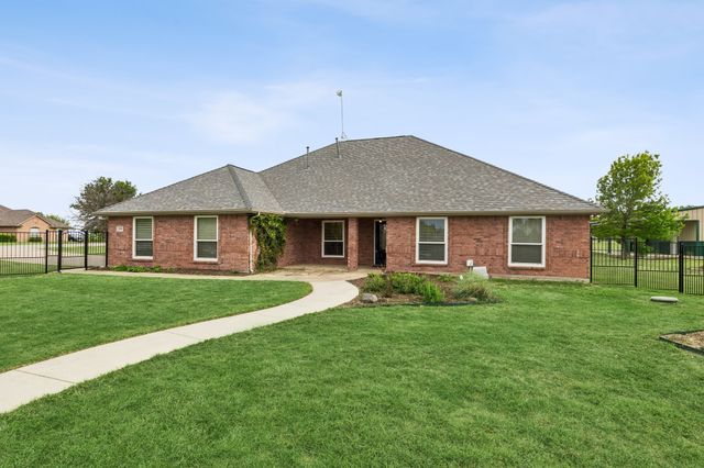 1901 Saw Tooth Court, Haslet, TX 76052