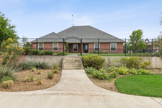 1901 Saw Tooth Court, Haslet, TX 76052