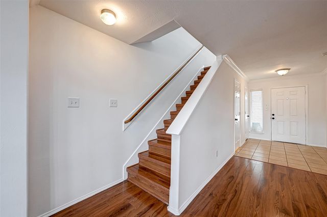 6906 Anson Point Lane, Houston, TX 77040