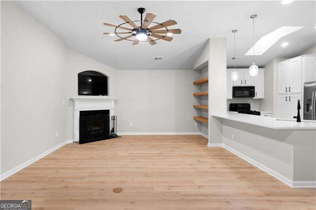 128 Jaime Drive, Canton, GA 30114 — photo 4