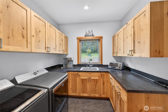 4300 Old Mill Road, Port Angeles, WA 98362
