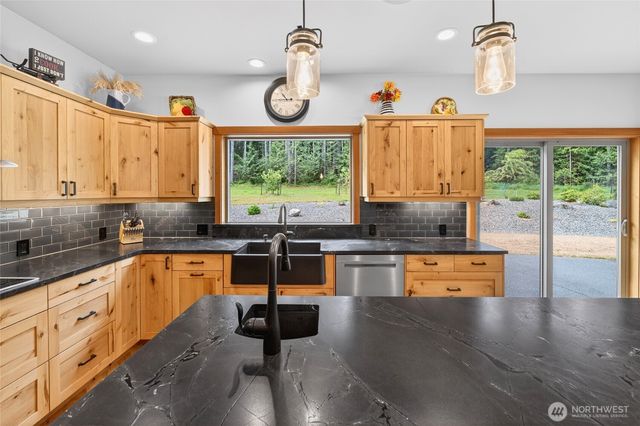 4300 Old Mill Road, Port Angeles, WA 98362