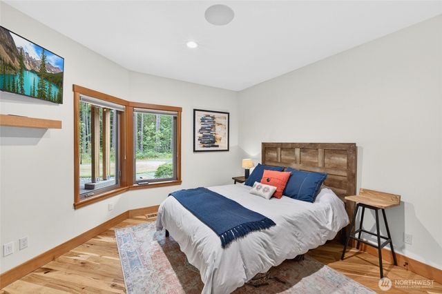 4300 Old Mill Road, Port Angeles, WA 98362