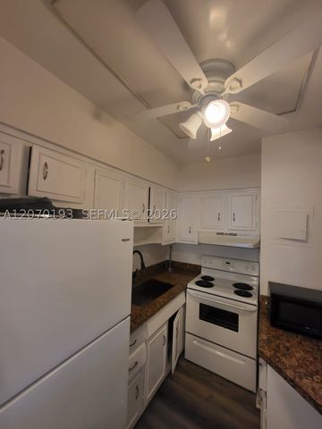 600 Layne Blvd 118, Hallandale Beach, FL 33009