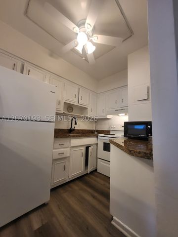 600 Layne Blvd 118, Hallandale Beach, FL 33009