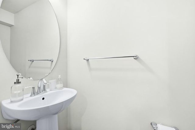 682 MILLHOUSE DR, Glen Burnie, MD 21060