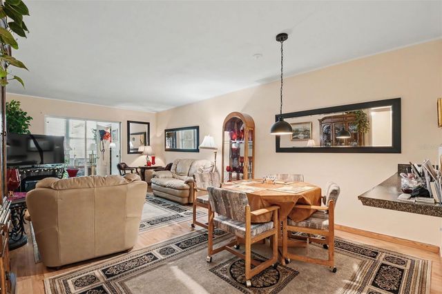 100 GLENNES LANE 204, Dunedin, FL 34698