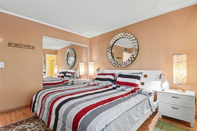 100 GLENNES LANE 204, Dunedin, FL 34698