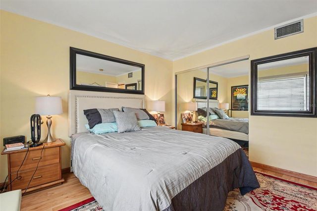 100 GLENNES LANE 204, Dunedin, FL 34698