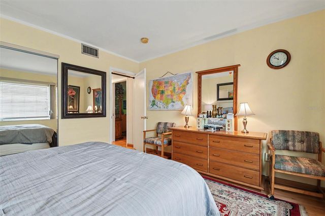 100 GLENNES LANE 204, Dunedin, FL 34698