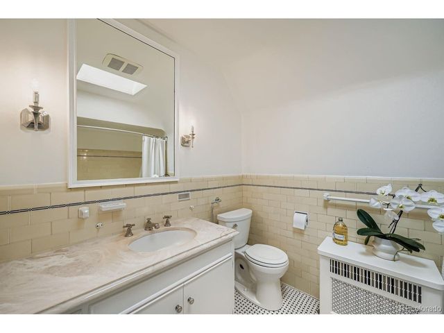 2124 E 4th Ave, Denver, CO 80206