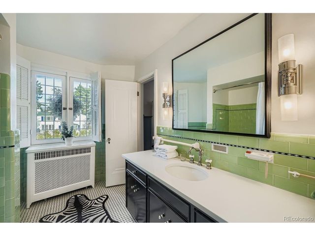 2124 E 4th Ave, Denver, CO 80206