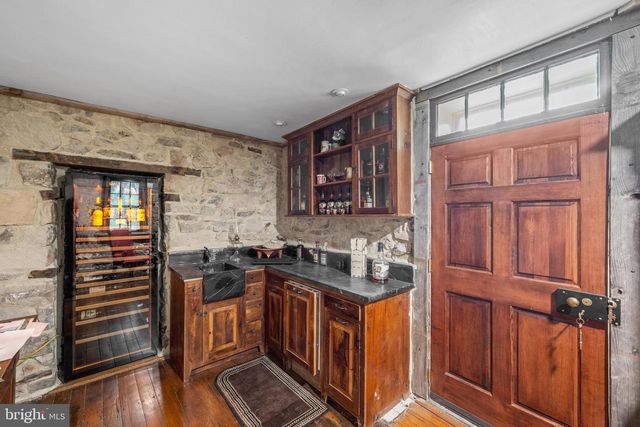 1936 LENAPE RD, West Chester, PA 19382