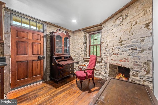 1936 LENAPE RD, West Chester, PA 19382