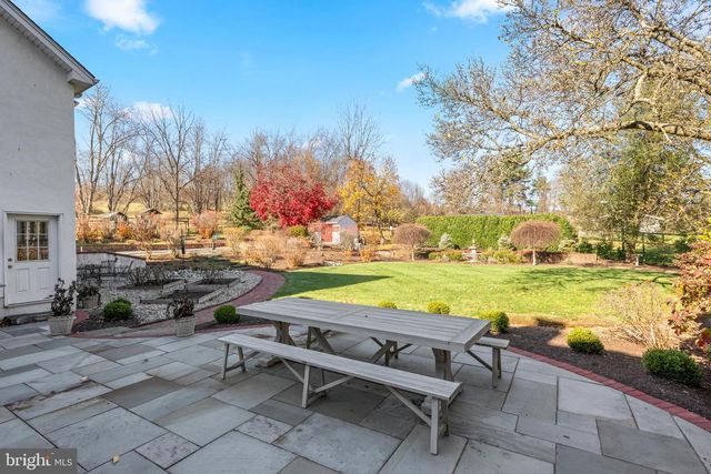 1936 LENAPE RD, West Chester, PA 19382