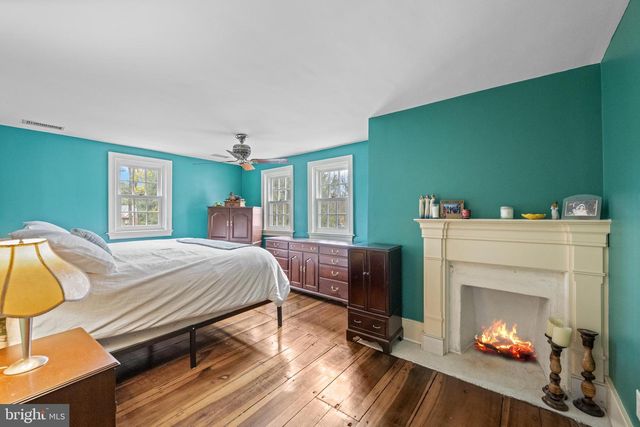 1936 LENAPE RD, West Chester, PA 19382