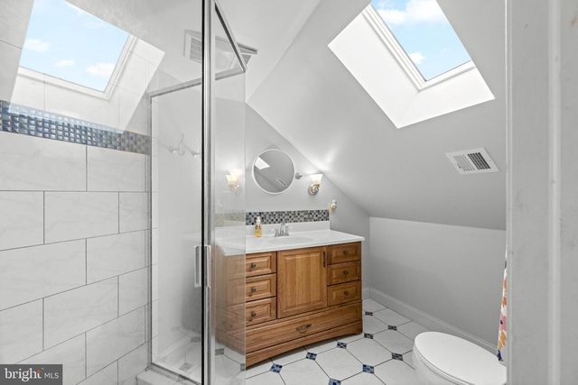 1936 LENAPE RD, West Chester, PA 19382