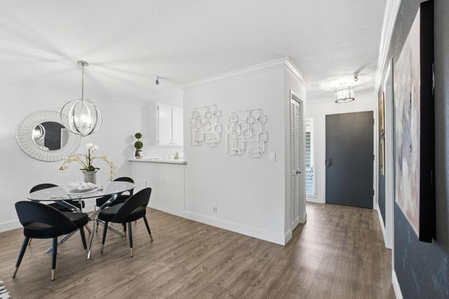 449 Alberto Way C134, Los Gatos, CA 95032