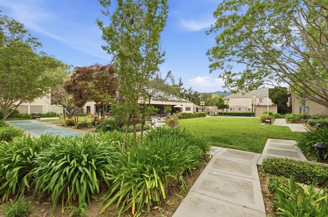 449 Alberto Way C134, Los Gatos, CA 95032