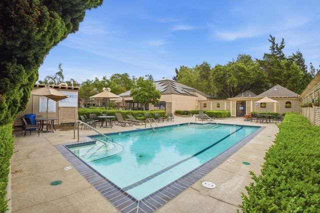449 Alberto Way C134, Los Gatos, CA 95032