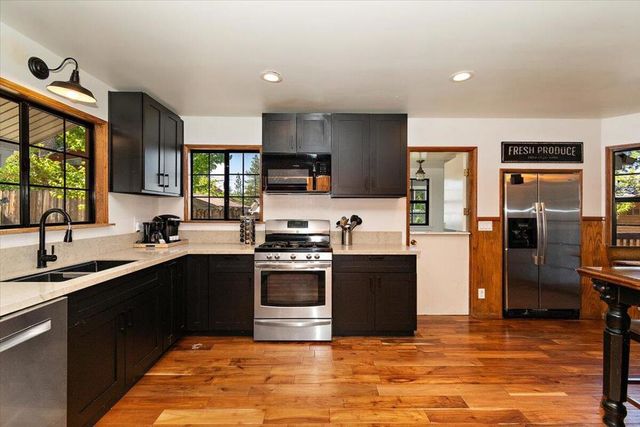 667 Talmadge Road, Big Bear, CA 92315