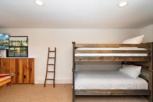 667 Talmadge Road, Big Bear, CA 92315