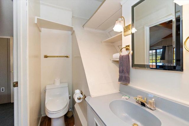 667 Talmadge Road, Big Bear, CA 92315